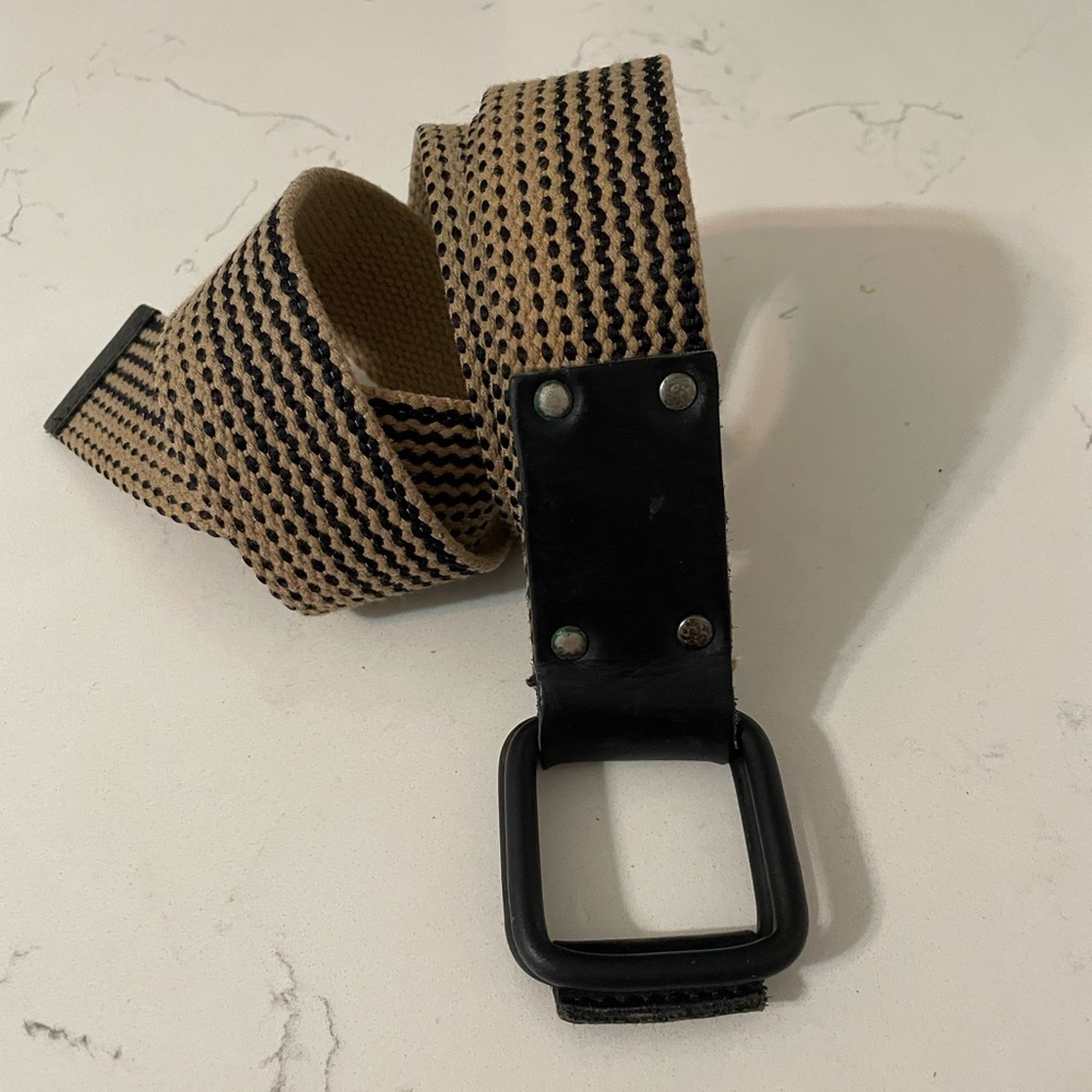 Arturo Calle beige black Woven canvas Striped Belt w Leather trim Men’s size 38